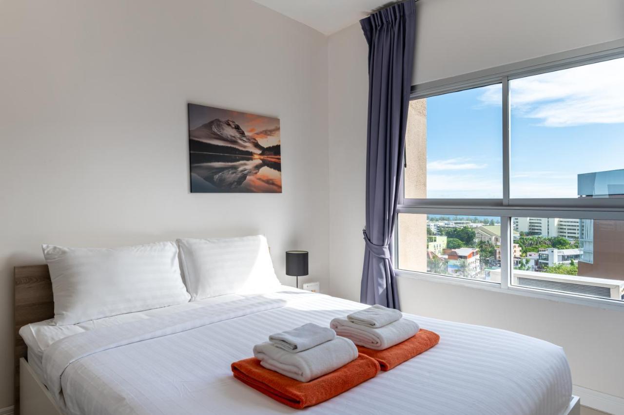 Chic Condo By Resava Karon Екстер'єр фото